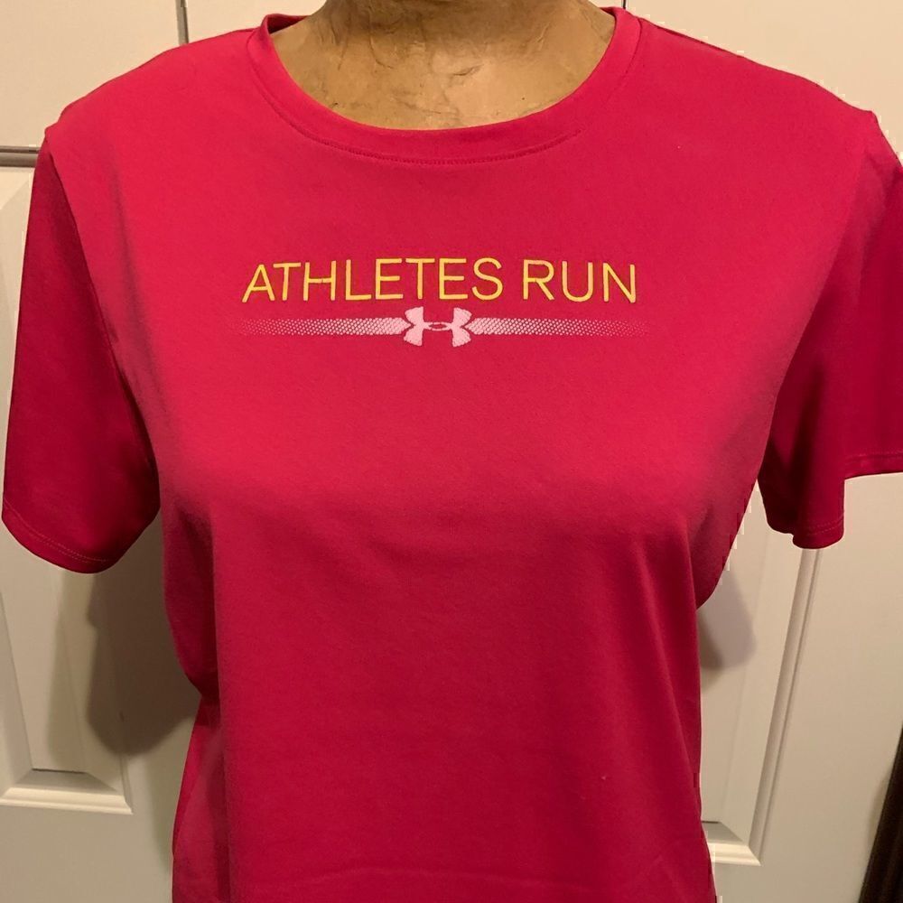 Women’s Under Armour Athletes Run S/S Heatgear